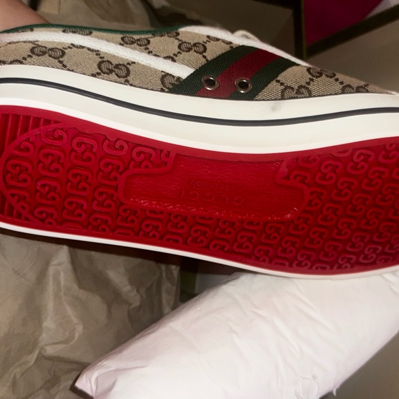 New sneakers - Picture 3 of 5